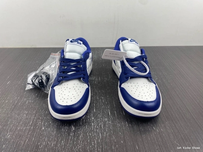 1st Kicks TRAVIS AIR OFF-WHITE X SCOTT X 1 DM7890-101 JORDAN CUSTOM 0823